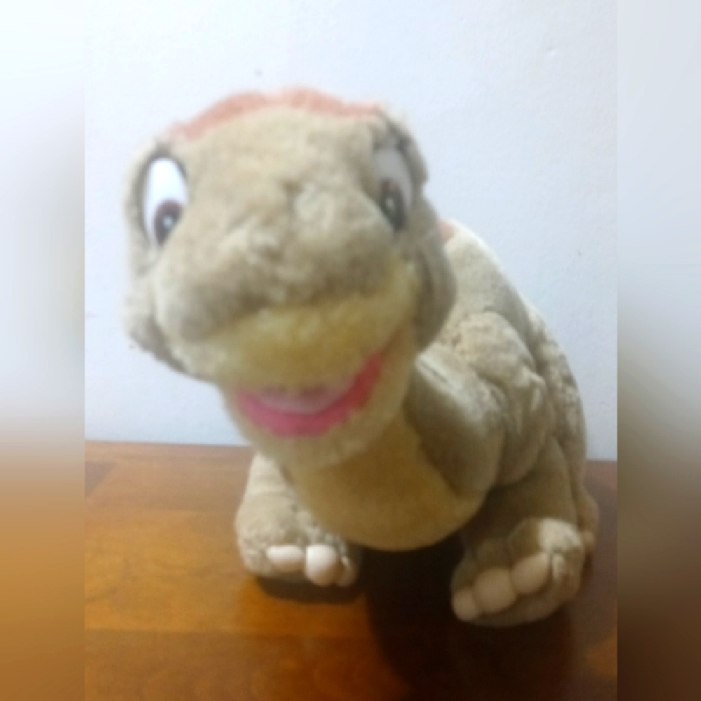Vintage 1988 The Land Before Time little foot plush